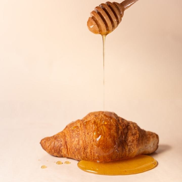 Il croissant integrale al miele