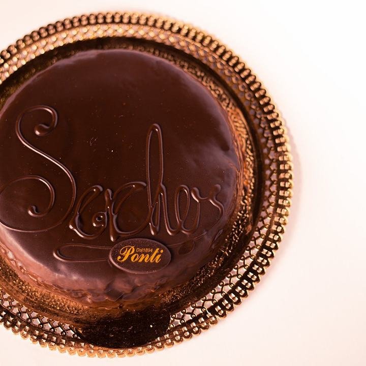 La torta Sacher di casa Ponti